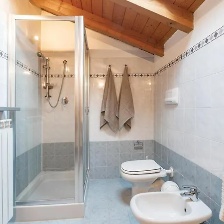Two-bedroom In Lägenhet